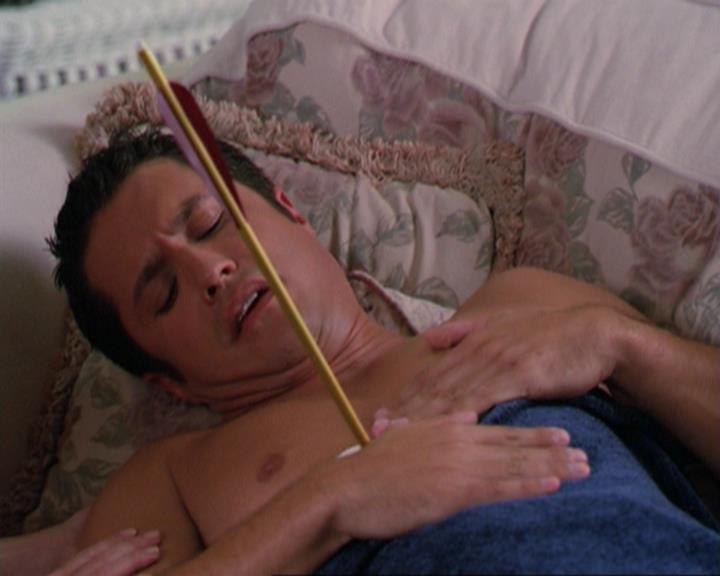 Charmed-Online_dot_net-3x02MagicHour1929.jpg