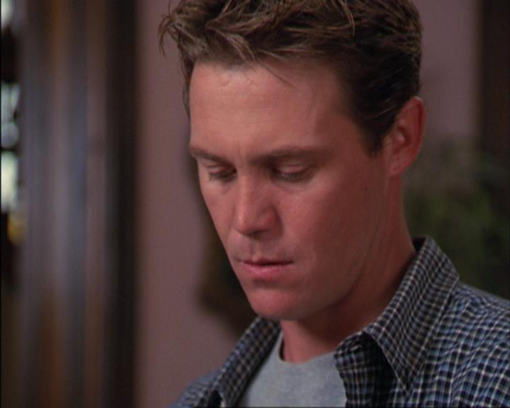 Charmed-Online_dot_net-3x02MagicHour1961.jpg
