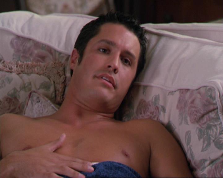 Charmed-Online_dot_net-3x02MagicHour1976.jpg