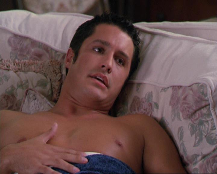 Charmed-Online_dot_net-3x02MagicHour1978.jpg