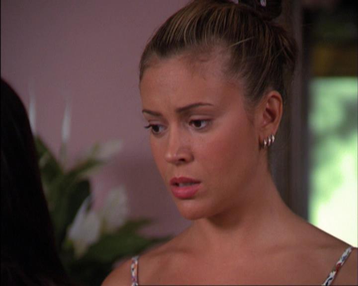 Charmed-Online_dot_net-3x02MagicHour1985.jpg