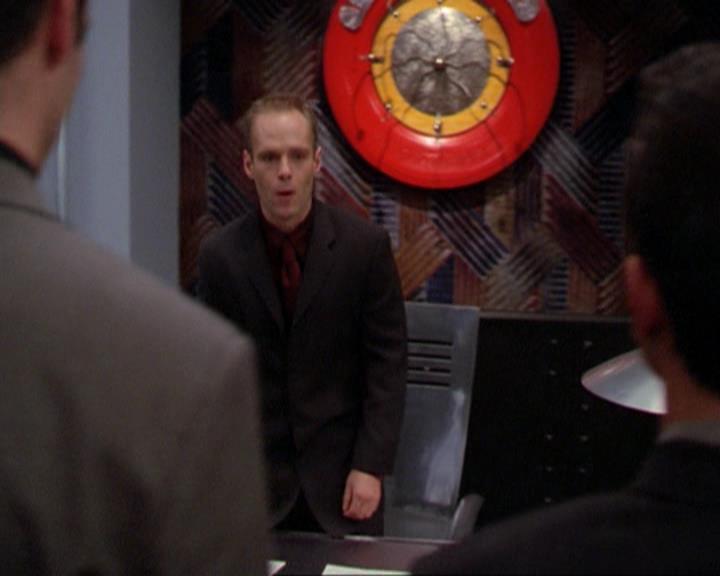 Charmed-Online_dot_net-3x02MagicHour1990.jpg