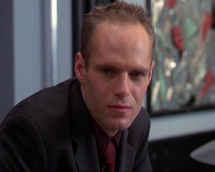 Charmed-Online_dot_net-3x02MagicHour1999.jpg Charmed-Online_dot_net-3x02MagicHour1999.jpg