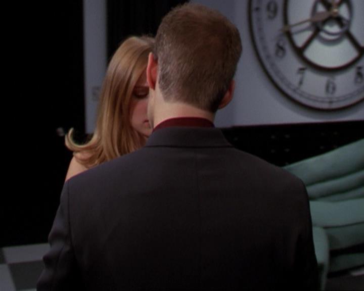 Charmed-Online_dot_net-3x02MagicHour2030.jpg Charmed-Online_dot_net-3x02MagicHour2030.jpg