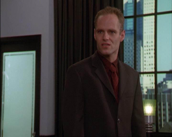Charmed-Online_dot_net-3x02MagicHour2144.jpg