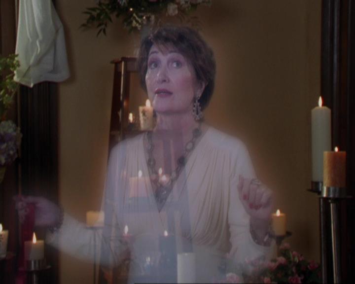 Charmed-Online_dot_net-3x02MagicHour2225.jpg Charmed-Online_dot_net-3x02MagicHour2225.jpg