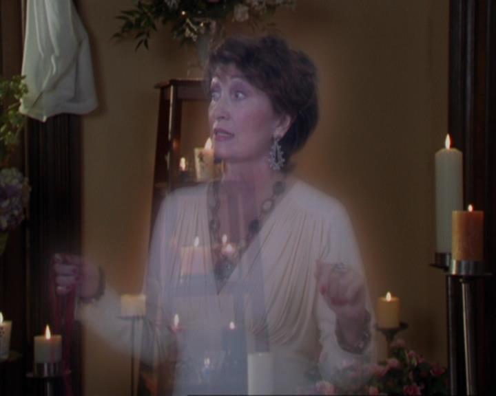 Charmed-Online_dot_net-3x02MagicHour2226.jpg Charmed-Online_dot_net-3x02MagicHour2226.jpg
