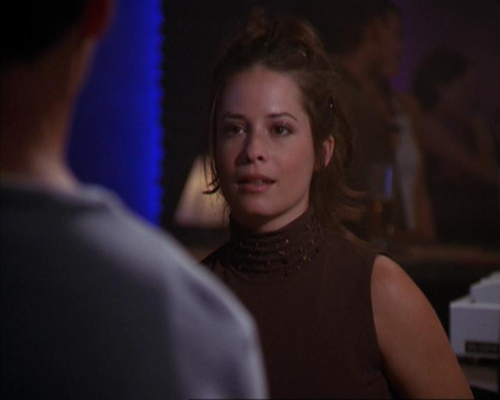 Charmed-Online_dot_net-3x03OnceUponATime0016.jpg