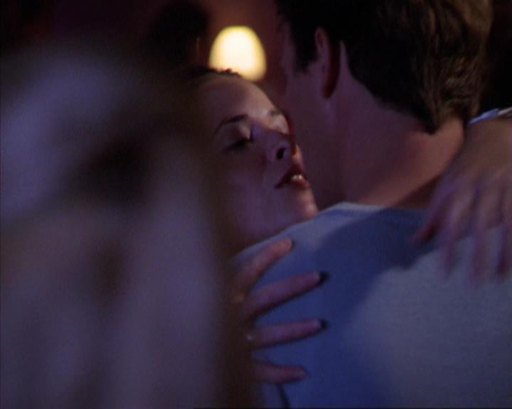 Charmed-Online_dot_net-3x03OnceUponATime0032.jpg