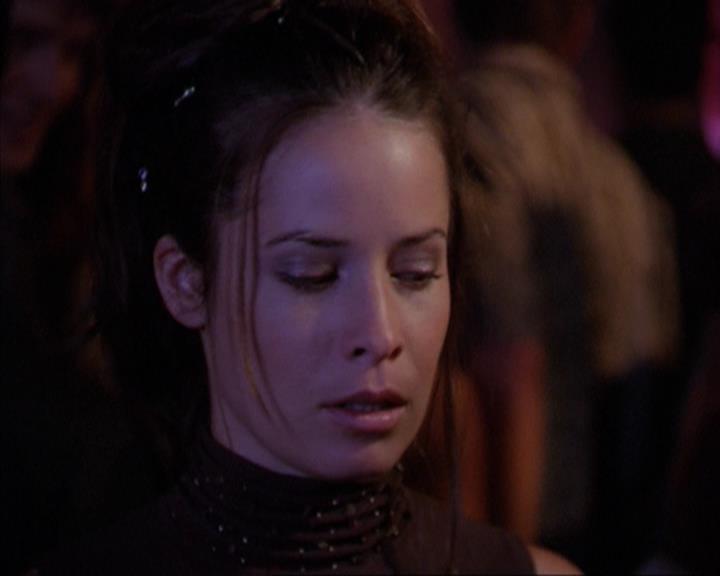 Charmed-Online_dot_net-3x03OnceUponATime0051.jpg