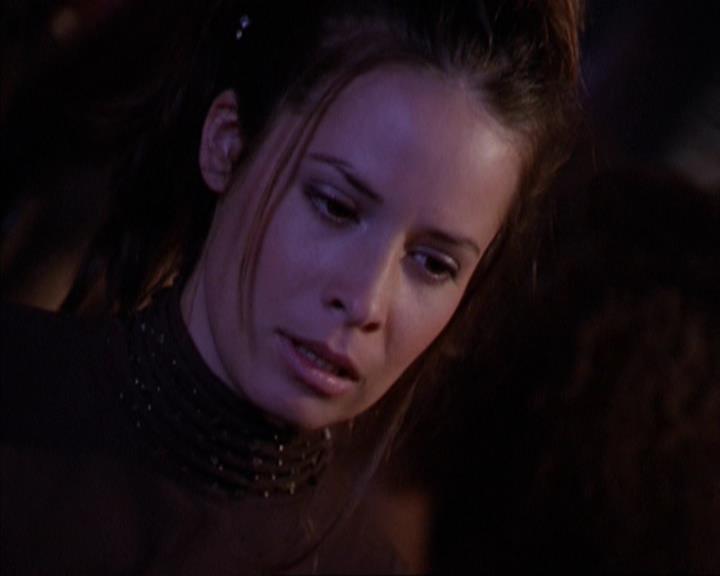 Charmed-Online_dot_net-3x03OnceUponATime0069.jpg