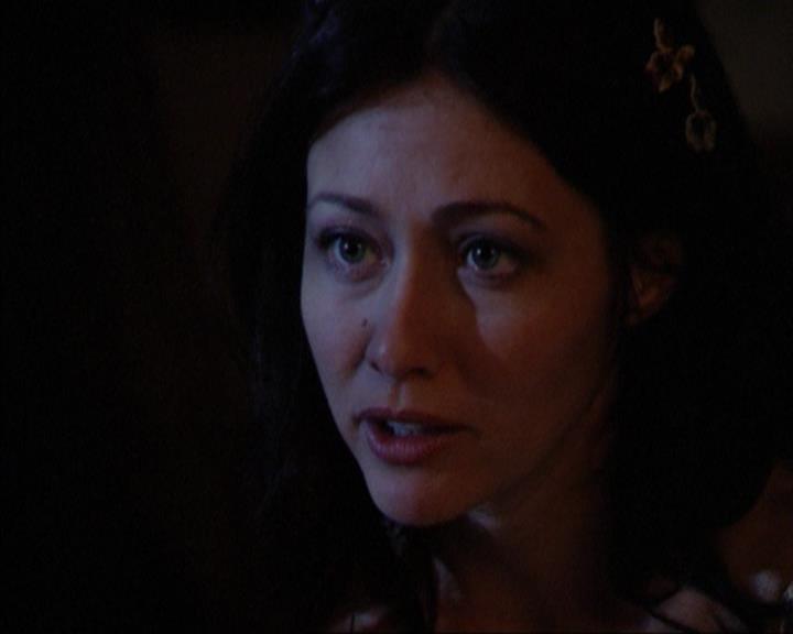 Charmed-Online_dot_net-3x03OnceUponATime0105.jpg Charmed-Online_dot_net-3x03OnceUponATime0105.jpg