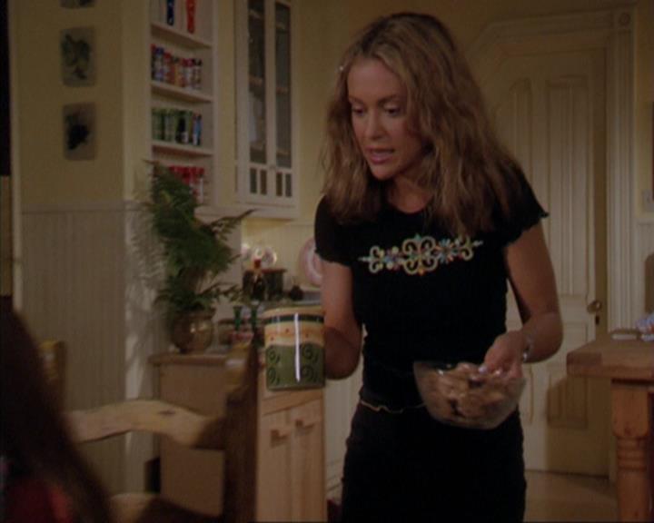 Charmed-Online_dot_net-3x03OnceUponATime0242.jpg