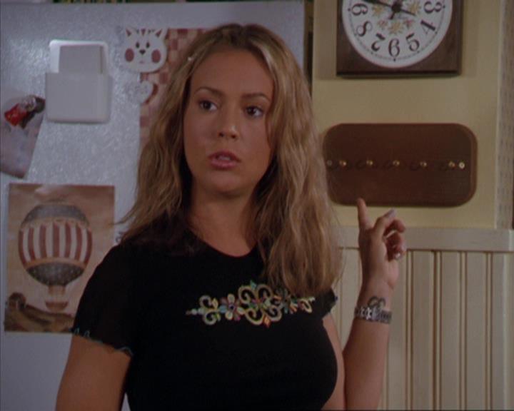 Charmed-Online_dot_net-3x03OnceUponATime0261.jpg