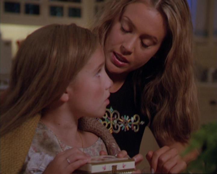 Charmed-Online_dot_net-3x03OnceUponATime0298.jpg