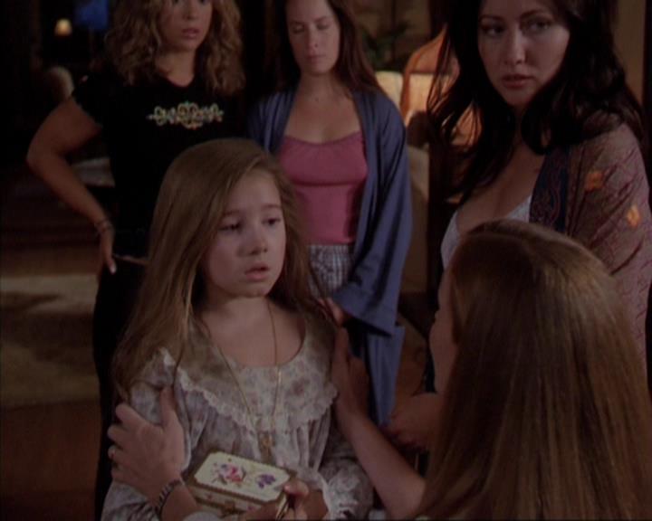 Charmed-Online_dot_net-3x03OnceUponATime0331.jpg