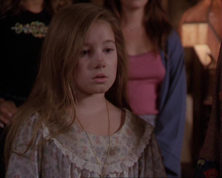 Charmed-Online_dot_net-3x03OnceUponATime0353.jpg