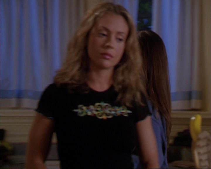 Charmed-Online_dot_net-3x03OnceUponATime0384.jpg Charmed-Online_dot_net-3x03OnceUponATime0384.jpg