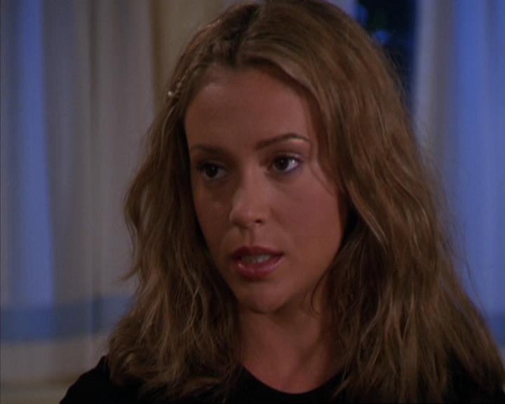Charmed-Online_dot_net-3x03OnceUponATime0403.jpg
