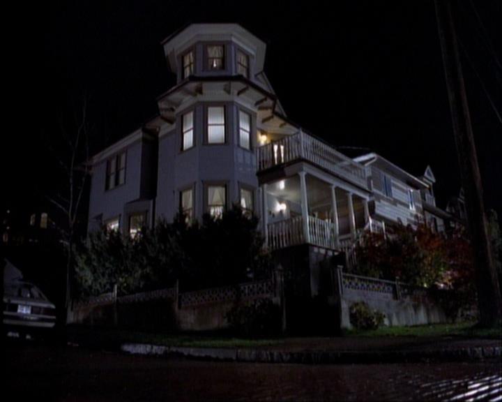 Charmed-Online_dot_net-3x03OnceUponATime0435.jpg