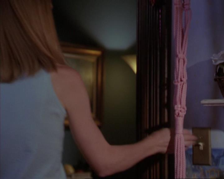 Charmed-Online_dot_net-3x03OnceUponATime0445.jpg