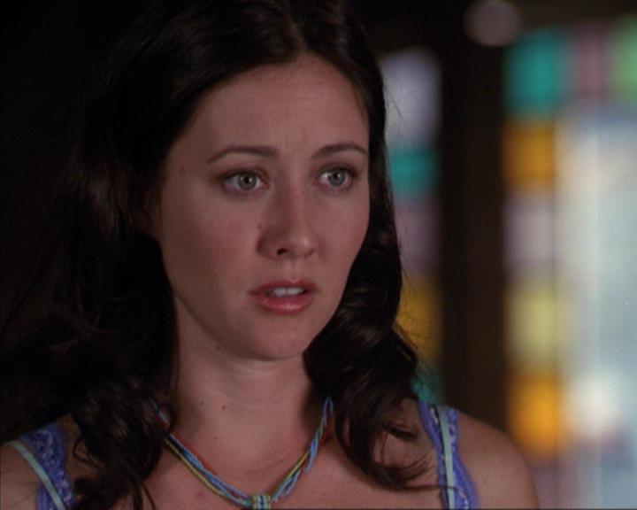 Charmed-Online_dot_net-3x03OnceUponATime0559.jpg