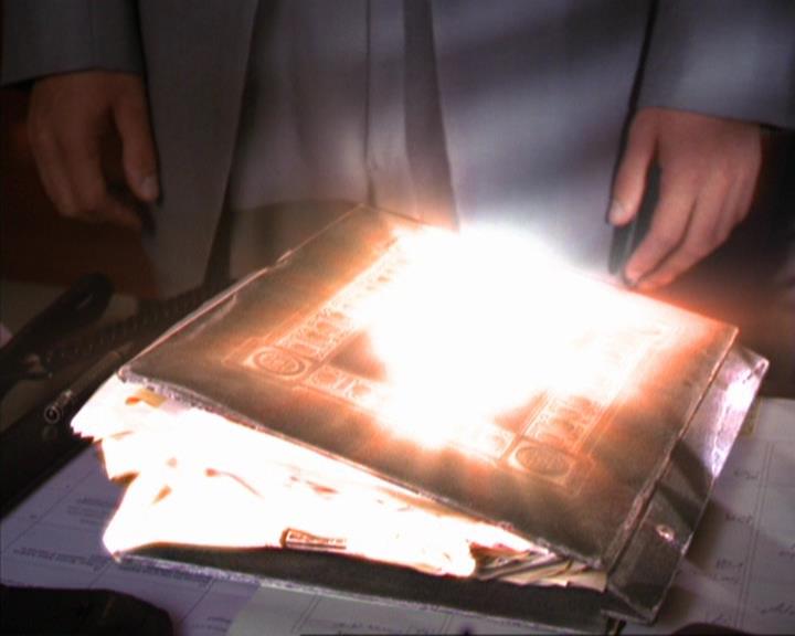 Charmed-Online_dot_net-3x03OnceUponATime0646.jpg