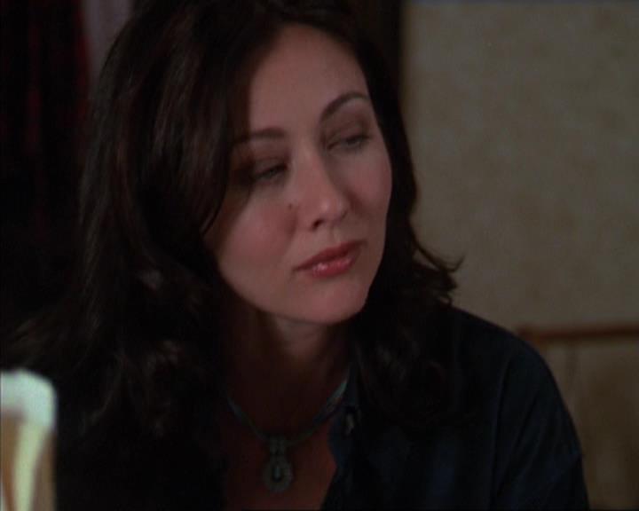 Charmed-Online_dot_net-3x03OnceUponATime0762.jpg