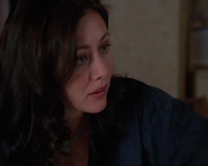 Charmed-Online_dot_net-3x03OnceUponATime0765.jpg