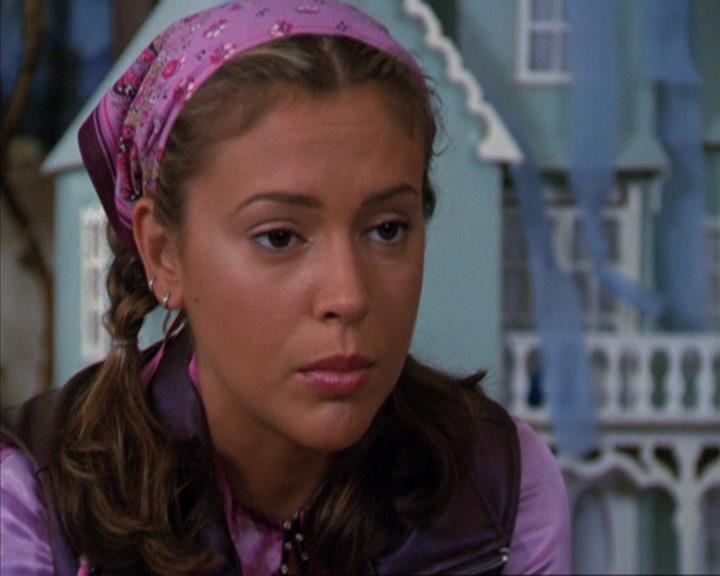 Charmed-Online_dot_net-3x03OnceUponATime0794.jpg