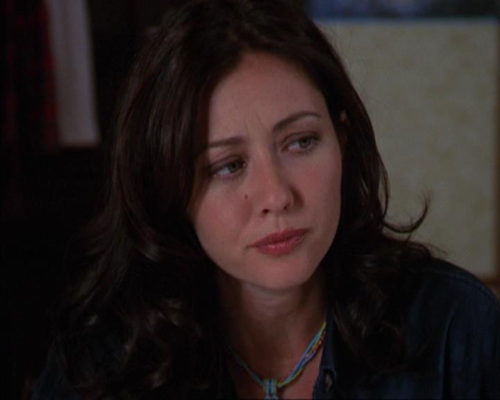 Charmed-Online_dot_net-3x03OnceUponATime0797.jpg