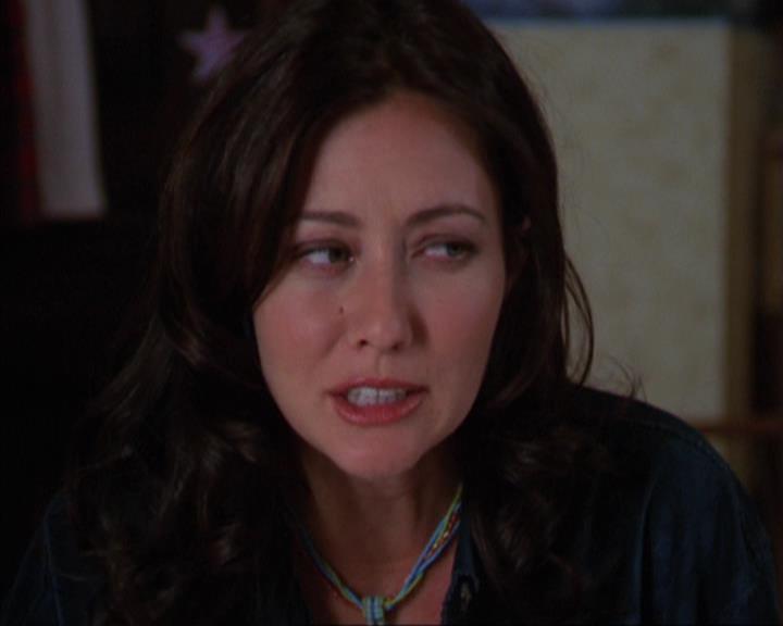 Charmed-Online_dot_net-3x03OnceUponATime0826.jpg