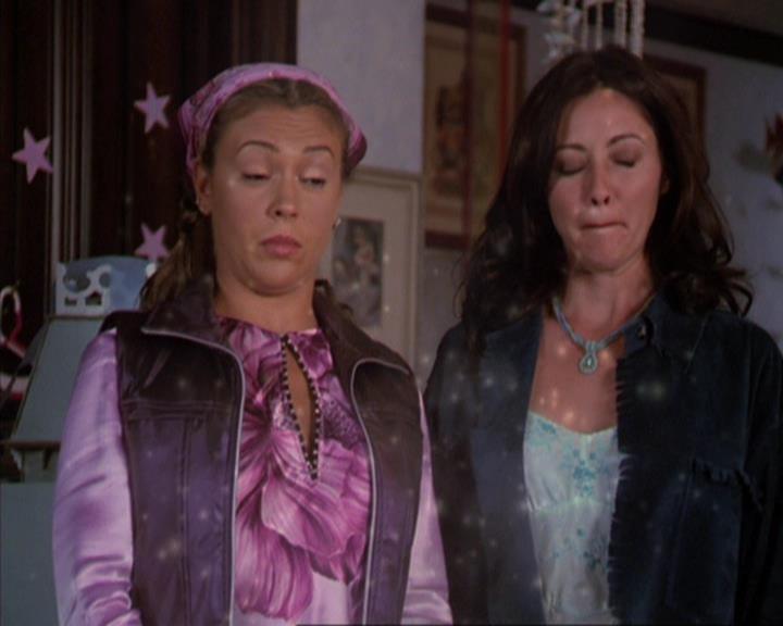 Charmed-Online_dot_net-3x03OnceUponATime0875.jpg