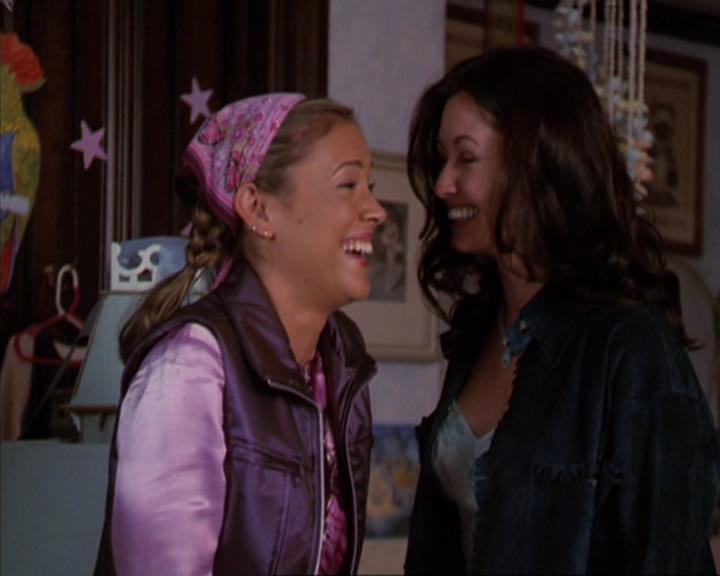 Charmed-Online_dot_net-3x03OnceUponATime0882.jpg