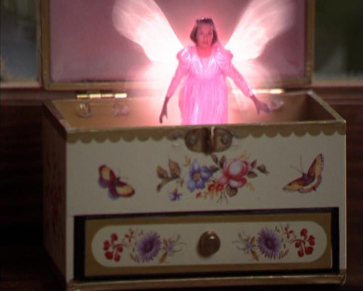 Charmed-Online_dot_net-3x03OnceUponATime0901.jpg