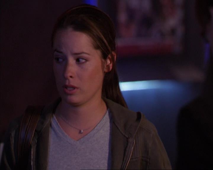 Charmed-Online_dot_net-3x03OnceUponATime0944.jpg