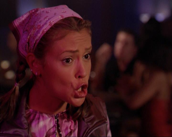 Charmed-Online_dot_net-3x03OnceUponATime1014.jpg