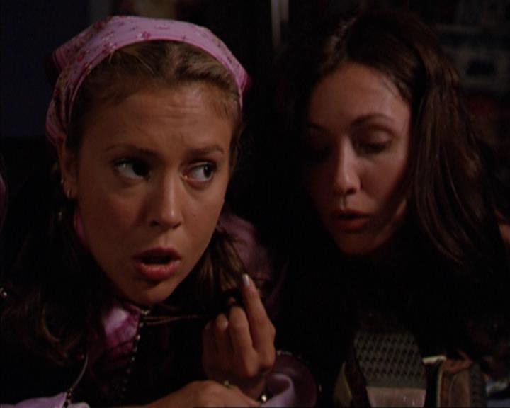 Charmed-Online_dot_net-3x03OnceUponATime1061.jpg