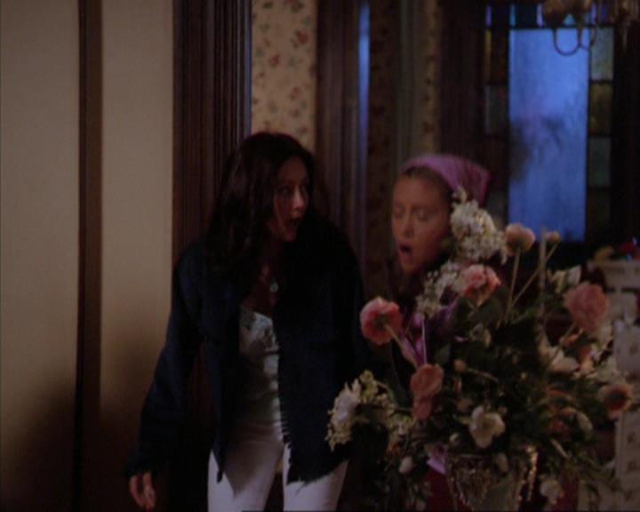 Charmed-Online_dot_net-3x03OnceUponATime1083.jpg