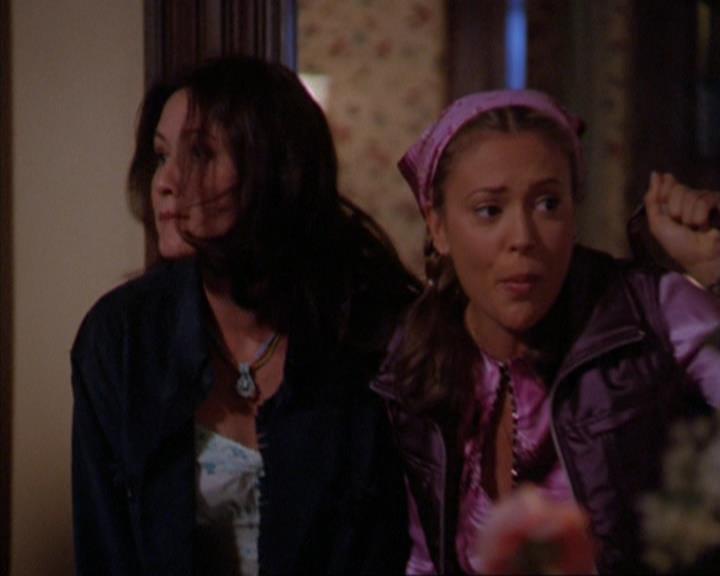 Charmed-Online_dot_net-3x03OnceUponATime1085.jpg