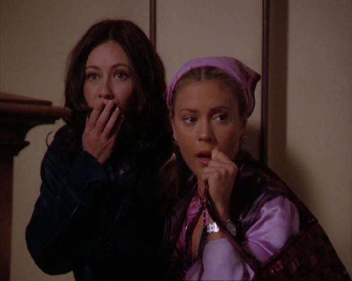 Charmed-Online_dot_net-3x03OnceUponATime1092.jpg