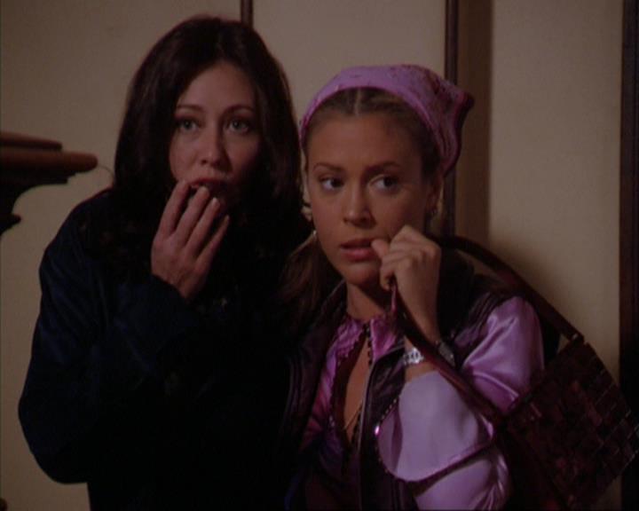 Charmed-Online_dot_net-3x03OnceUponATime1093.jpg