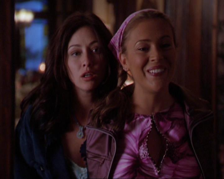 Charmed-Online_dot_net-3x03OnceUponATime1105.jpg