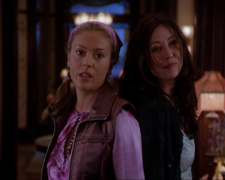 Charmed-Online_dot_net-3x03OnceUponATime1136.jpg