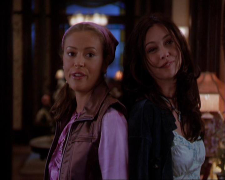 Charmed-Online_dot_net-3x03OnceUponATime1137.jpg