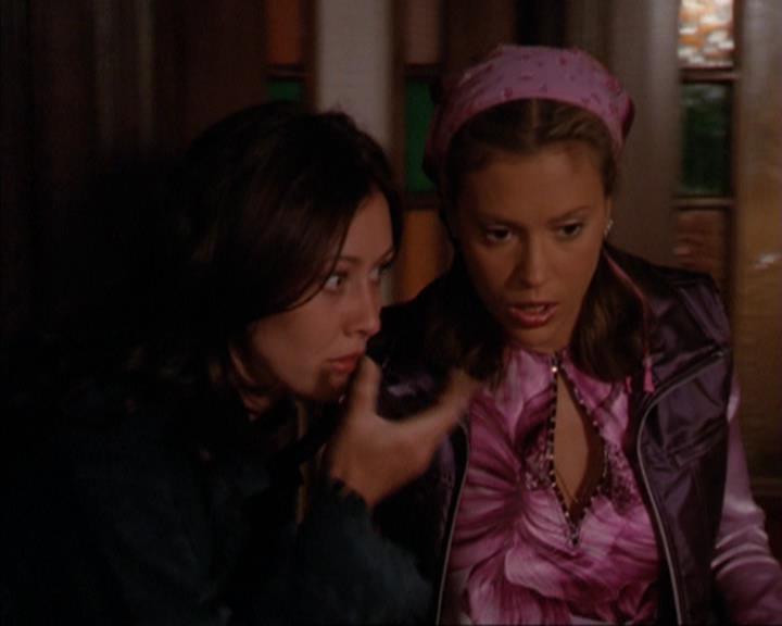Charmed-Online_dot_net-3x03OnceUponATime1173.jpg