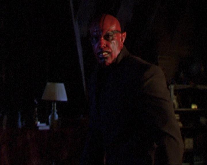 Charmed-Online_dot_net-3x03OnceUponATime1233.jpg