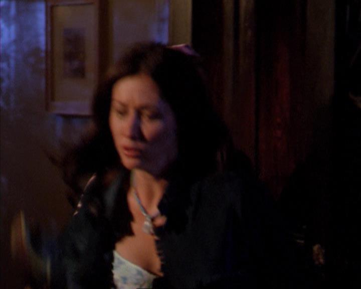 Charmed-Online_dot_net-3x03OnceUponATime1245.jpg