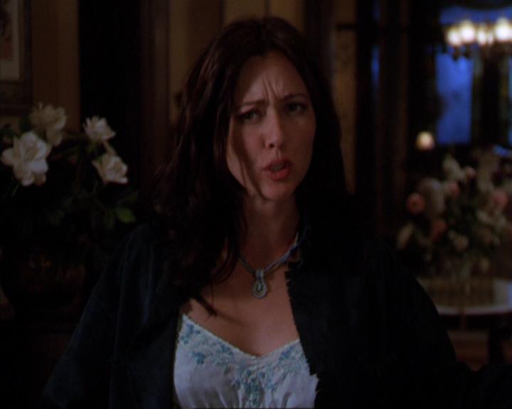 Charmed-Online_dot_net-3x03OnceUponATime1332.jpg