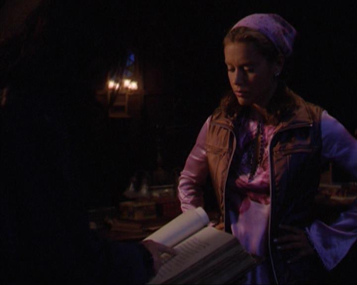 Charmed-Online_dot_net-3x03OnceUponATime1371.jpg